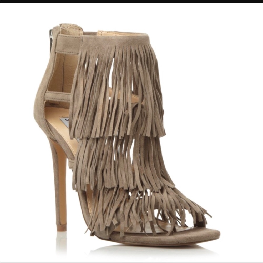 NWOT Steve Madden fringe heels