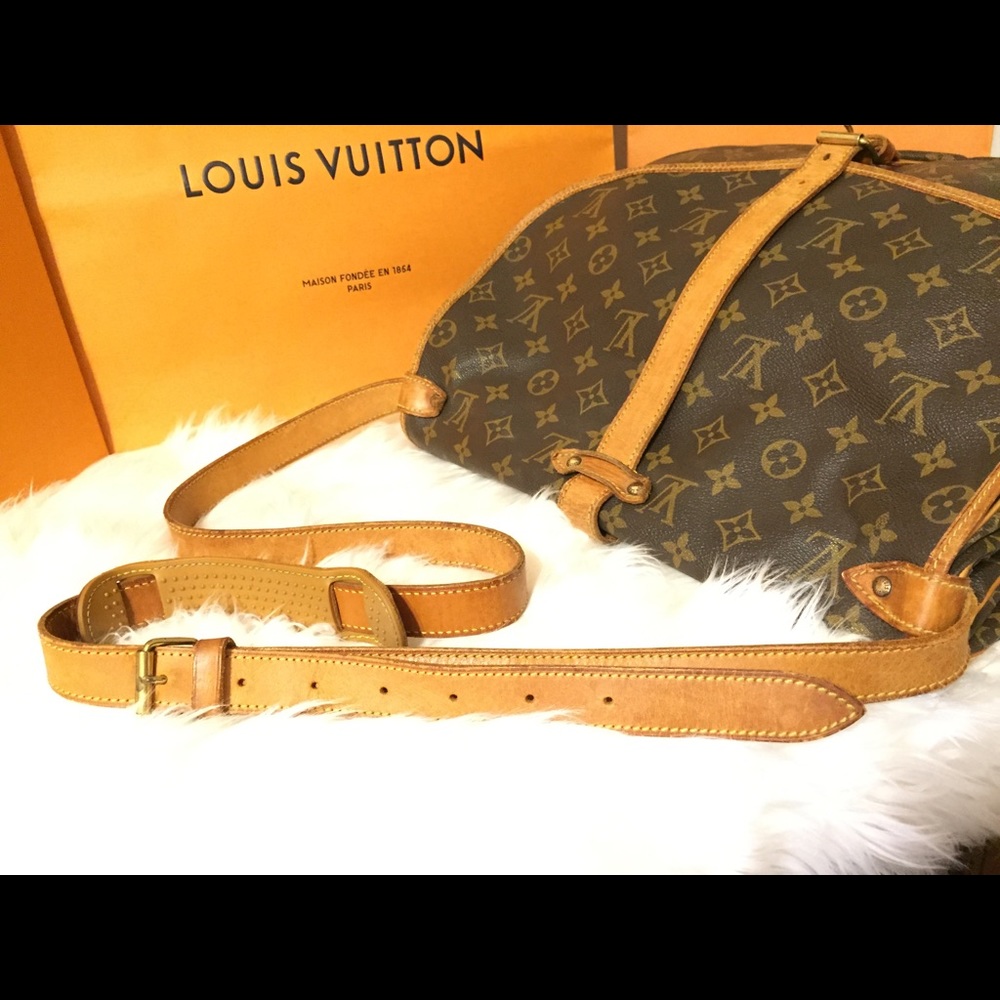 Authentic Louis Vuitton Saumur 35 - Picture 6 of 8
