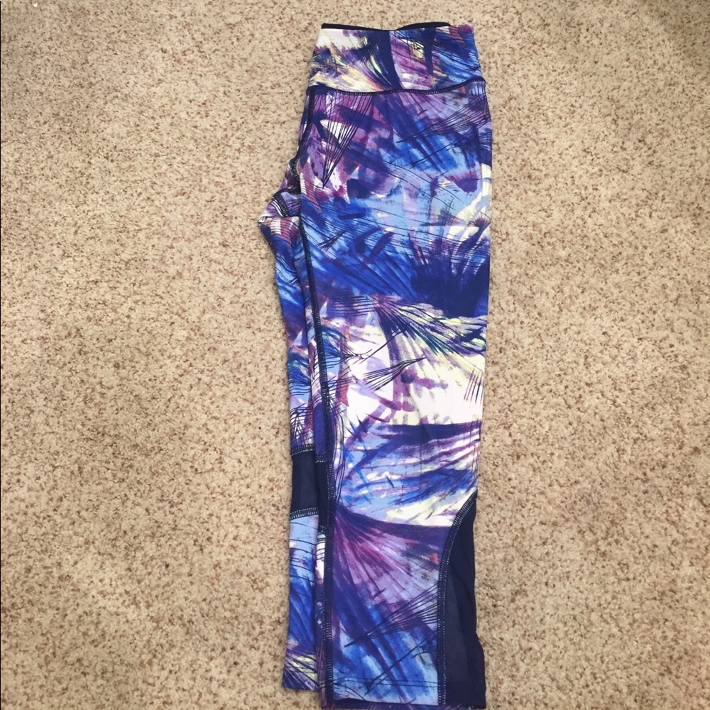 Cute!! Workout crops!