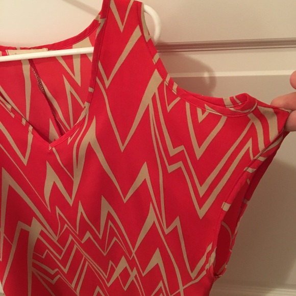 Women's cold shoulder top - Picture 2 of 2