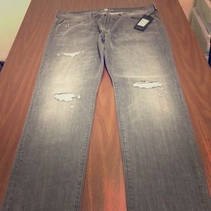 7forallmankind. NWT