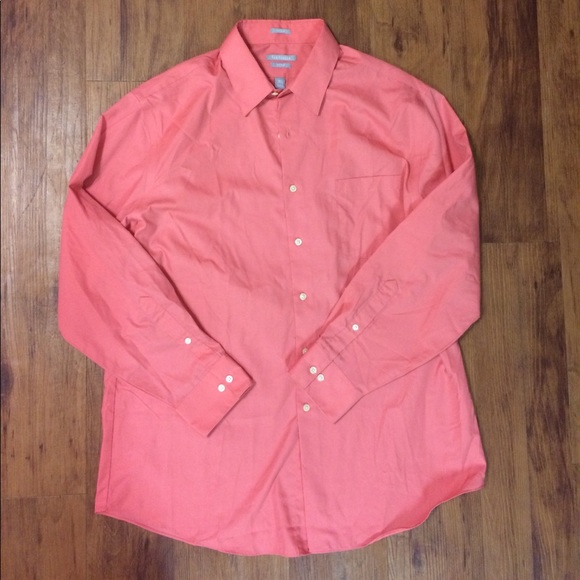 Van Heusen Men's Salmon Dress Shirt Like New - Picture 3 of 6