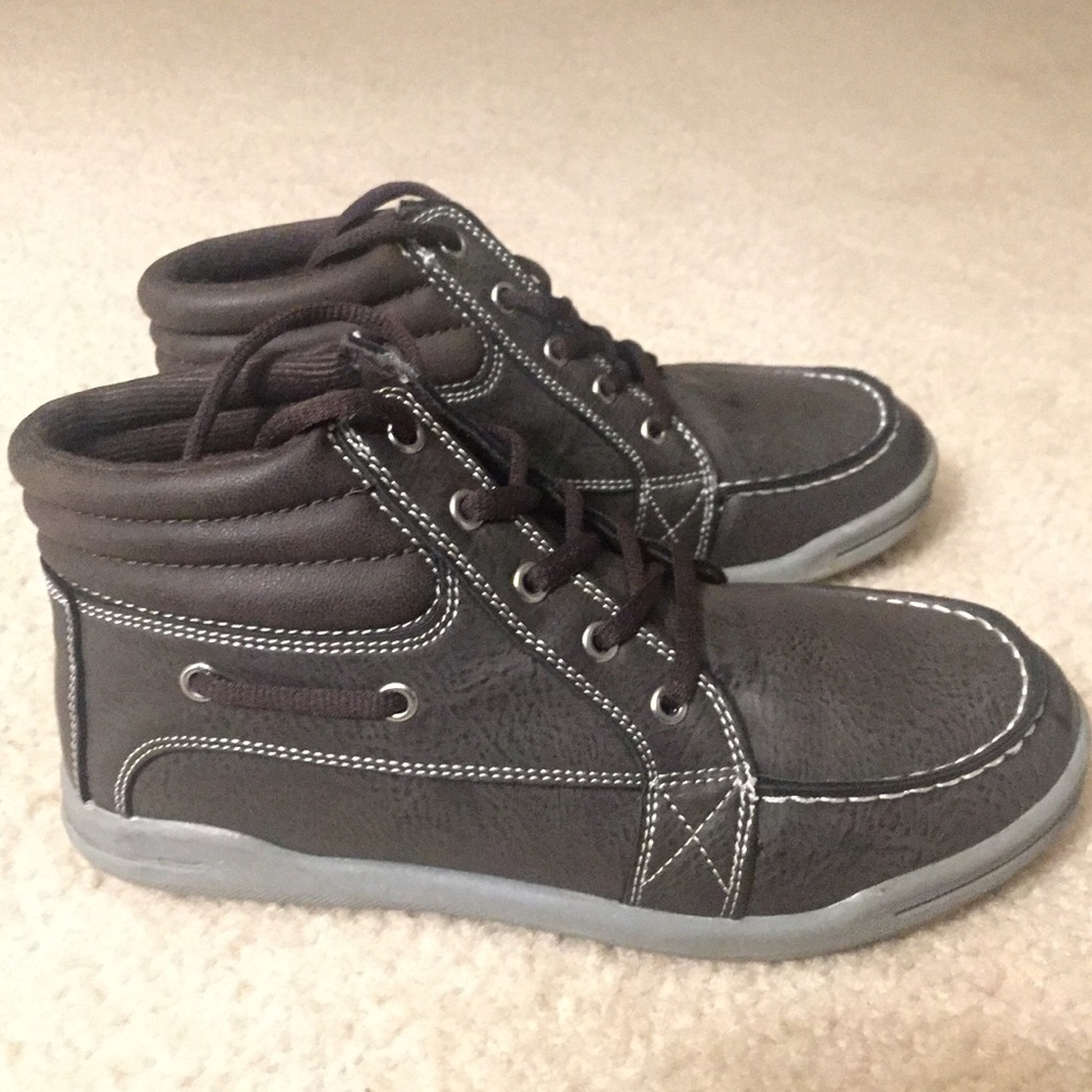 Children’s place big boys high tops