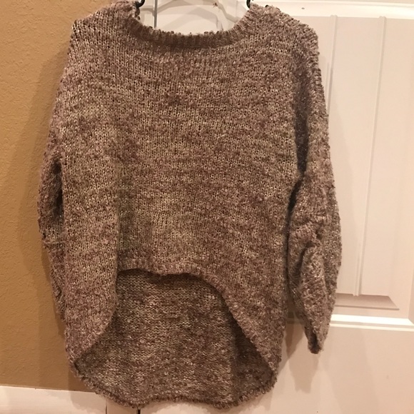 Jessica Simpson High-Low Sweater - Picture 3 of 4