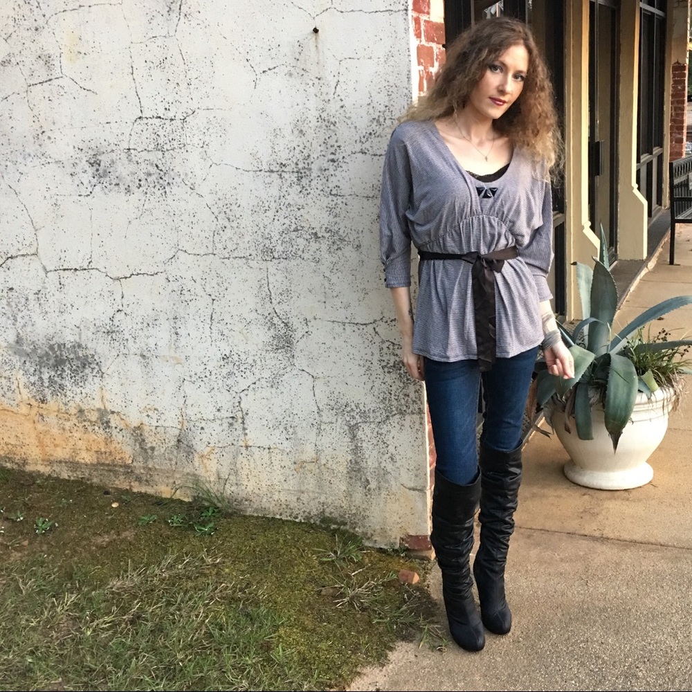 {I 🖤 RONSON} Embellished 3/4 button-cuffed Sleeve - Picture 3 of 8