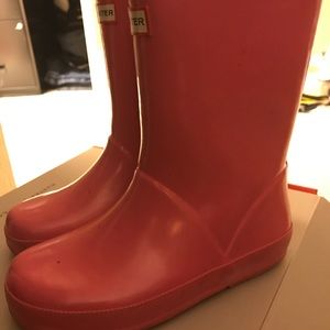 Hunter pink rain boots