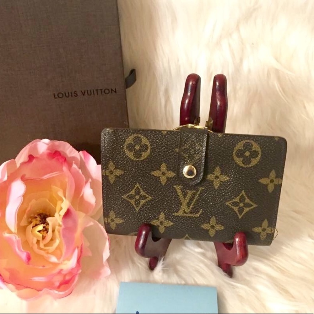 Authentic Louis Vuitton Porte Monnaie Wallet