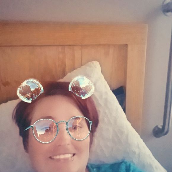 Meet your Posher, Whitney - Picture 1 of 1