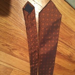 Tie