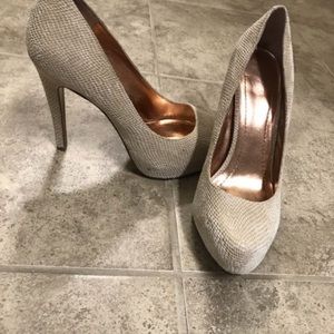 Nude shoes