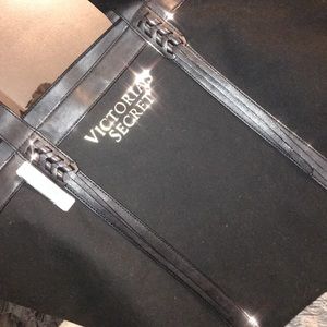 Victoria’s Secret travel bag