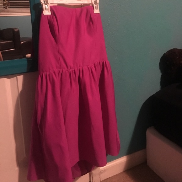 Pink dress - Picture 1 of 2