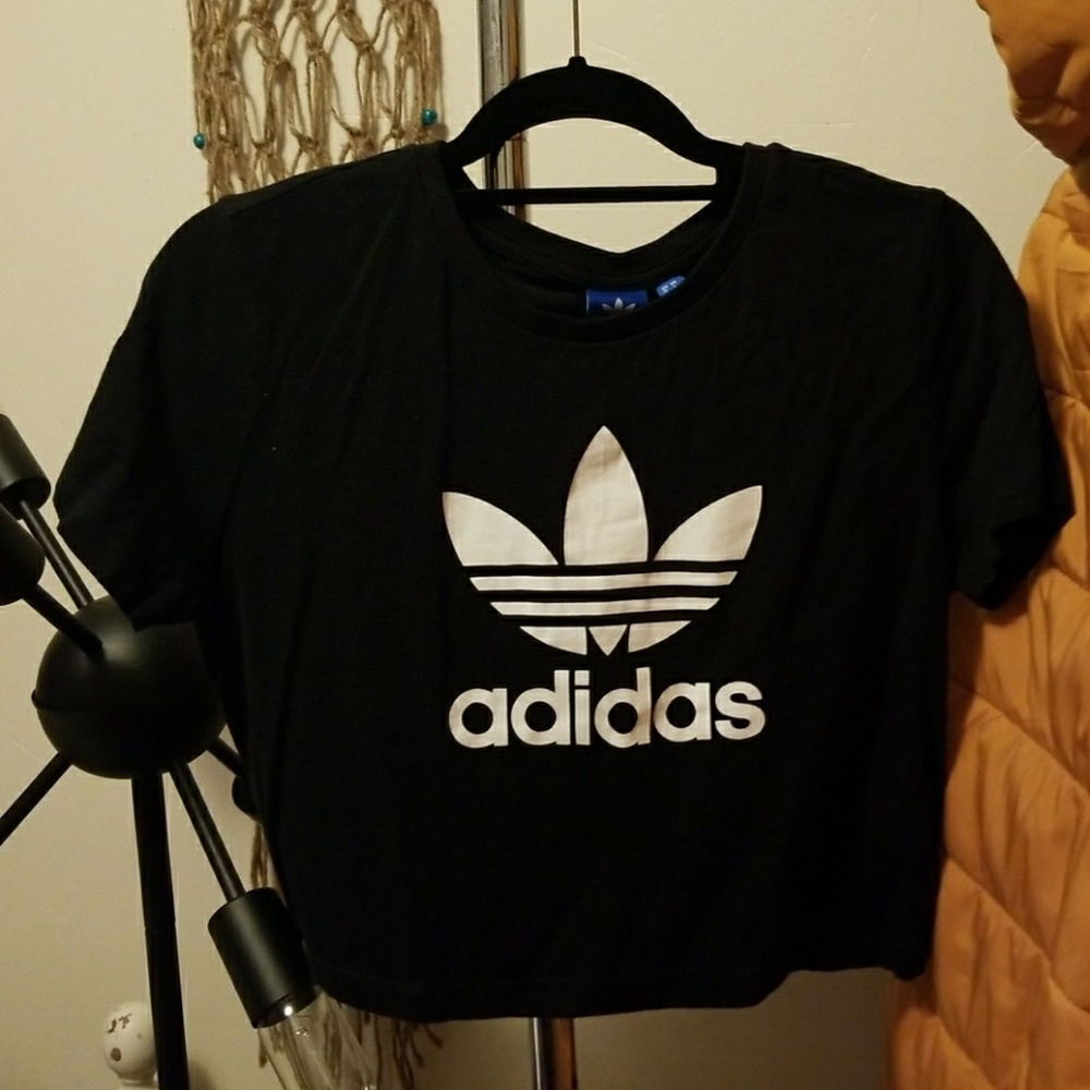 Adidas logo croped tee