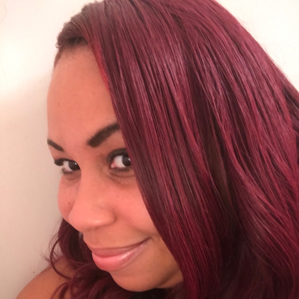 Meet your Posher, Charmaine