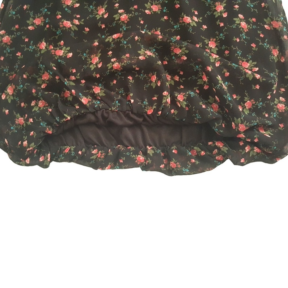 Forever21 floral blouse, size M - Picture 3 of 3
