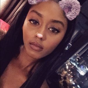 Meet your Posher, Robin