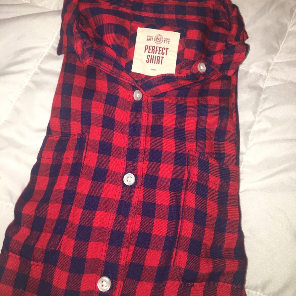 Women’s plaid flannel