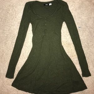 NEVER WORN! ribbed comfy olive green dress