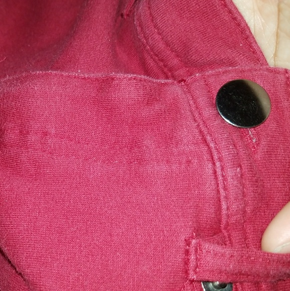 Red pants - Picture 2 of 2