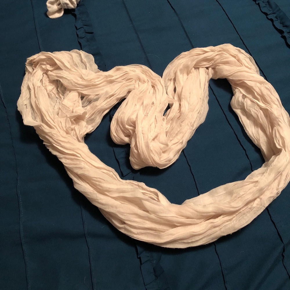 Scarf - Picture 2 of 2