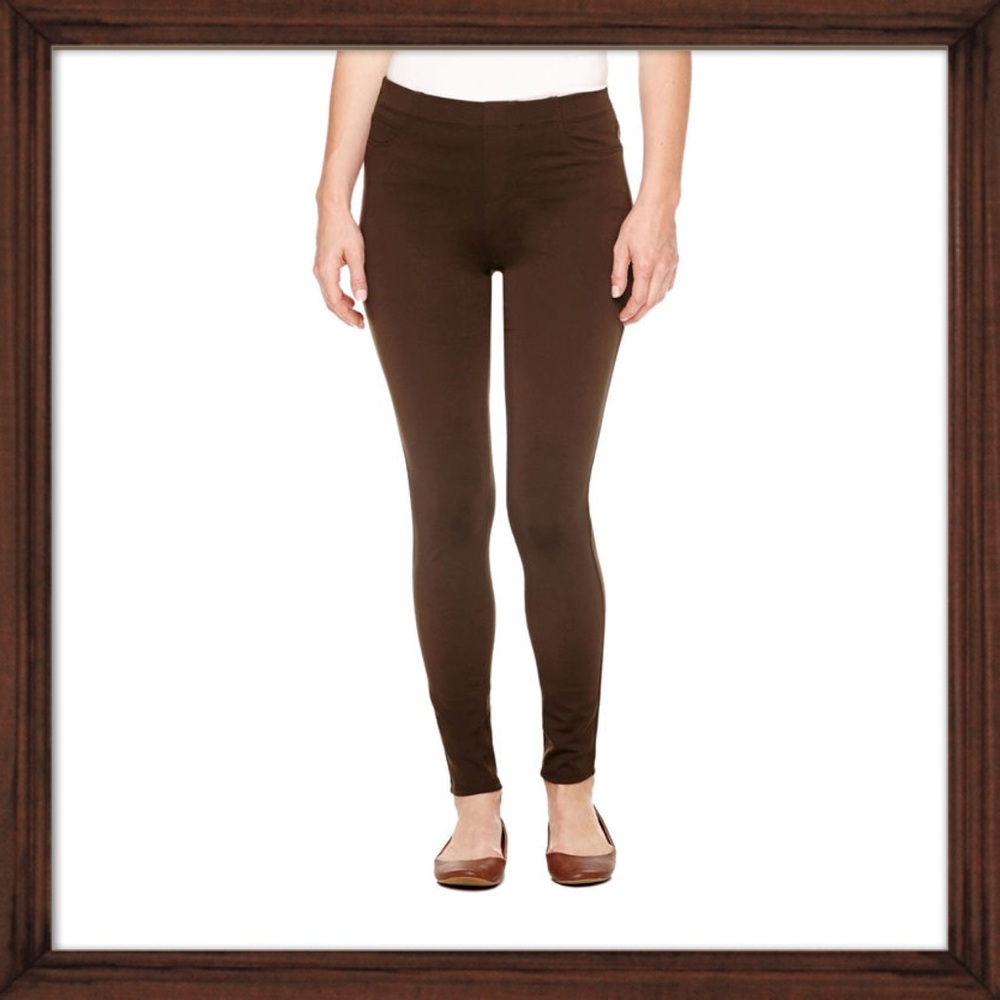 St. John's Bay Slim Fit Ponte Pull-On Pants; NWOT