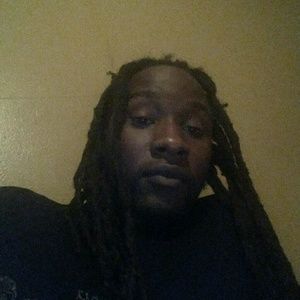 Meet your Posher, Devin