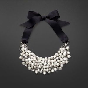 Abercrombie faux pearl necklace