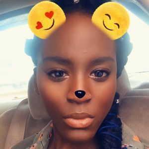 Meet your Posher, Lynn