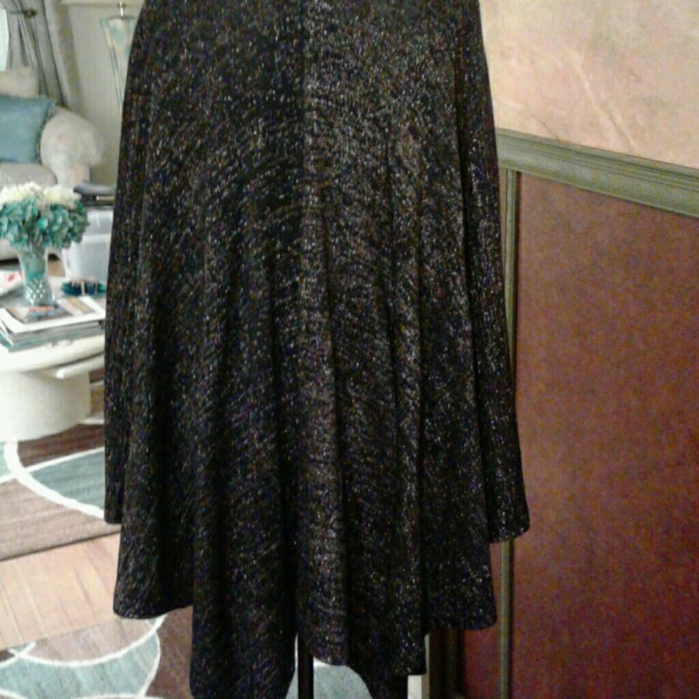Shawl - Picture 3 of 5