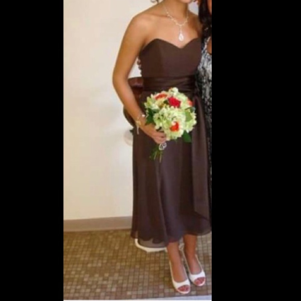 Sweetheart brown bridesmaid dress with sash