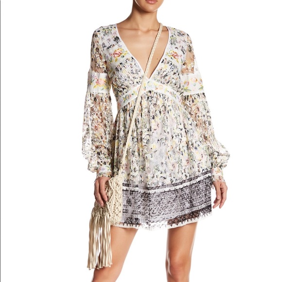 Free People Lace Blossom Mini Dress NWT - Picture 2 of 8