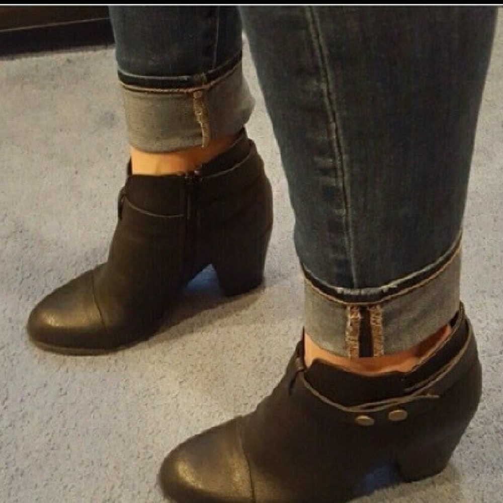 Black Booties