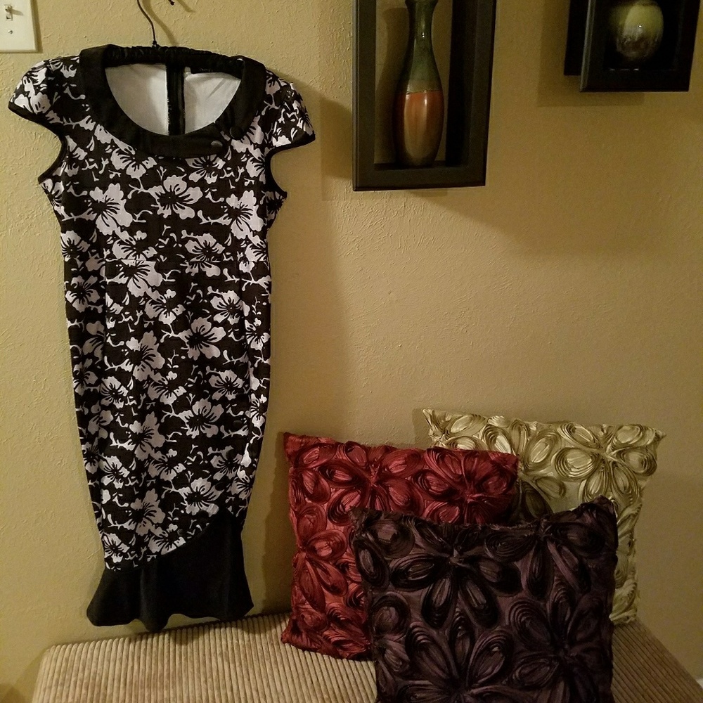 Very cute on.  Wiggle dress with mermaid hem line