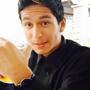 Meet your Posher, Dominick