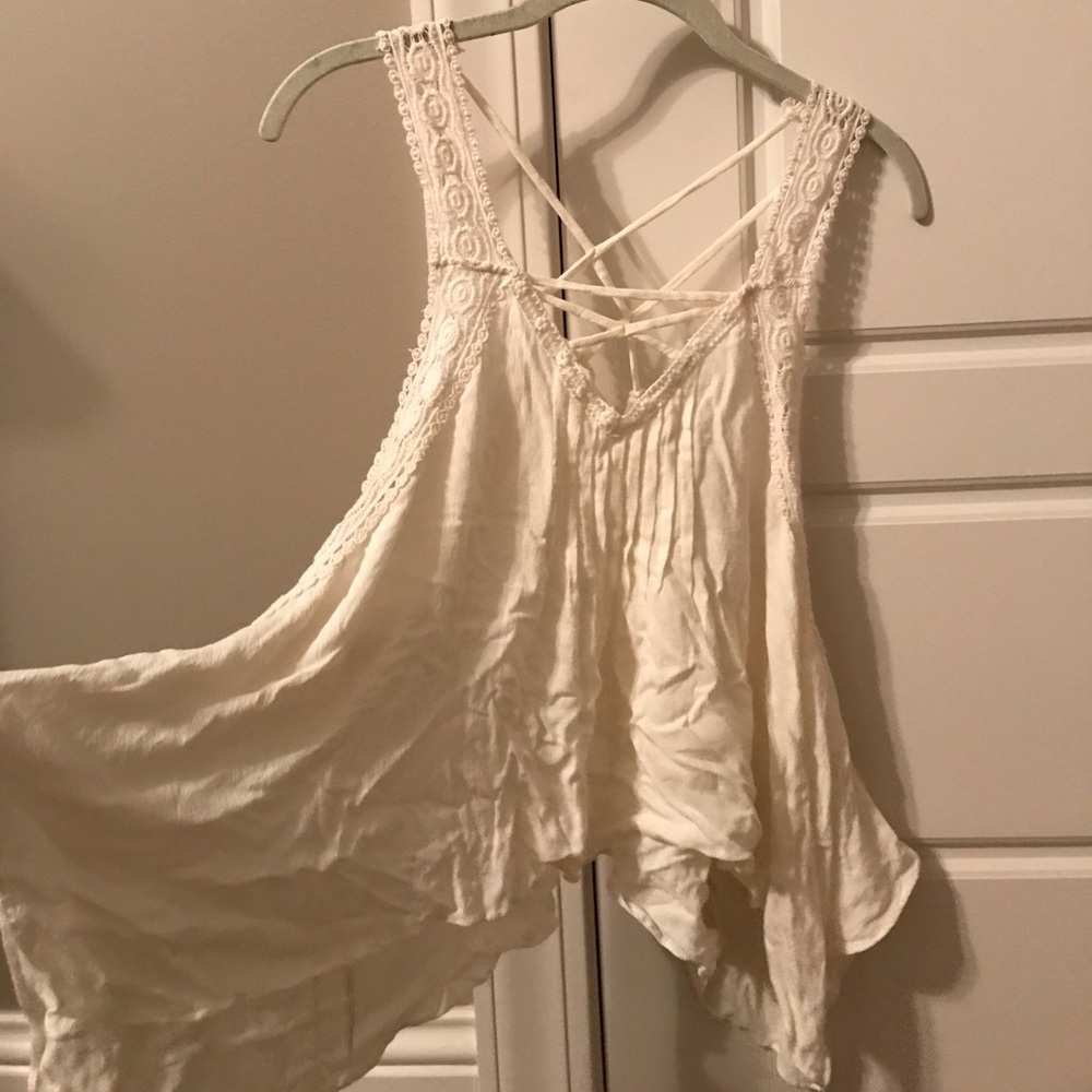 Chelsea & violet cream tank top