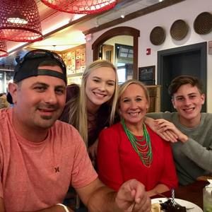 Meet your Posher, Jen