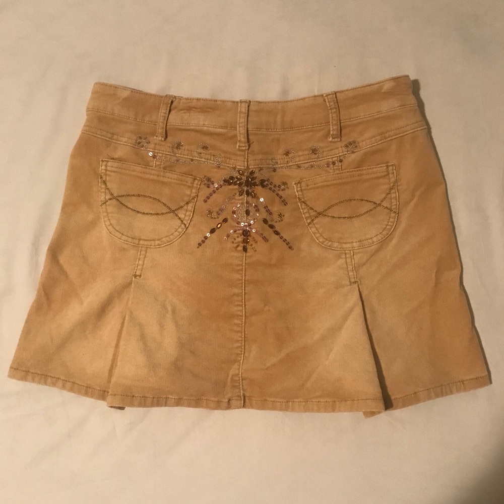 💕 3/$6 Corduroy Skirt with beading