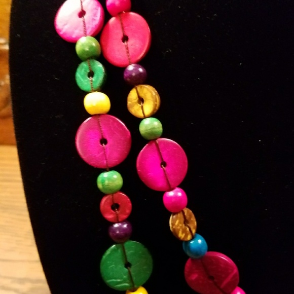 Multi-Colored Necklace - Picture 2 of 2