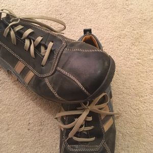 Men’s shoes.   Blue.