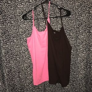 2️⃣ Tank Tops •