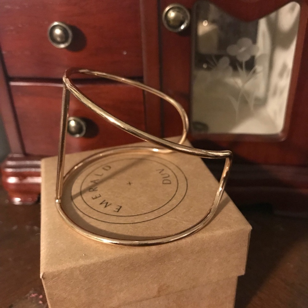 Gold cuff - Picture 3 of 3