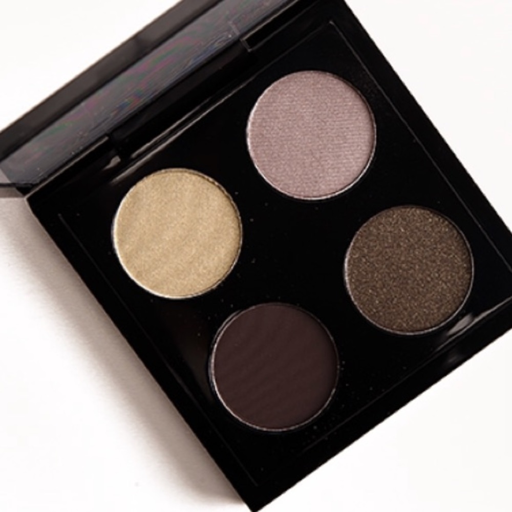 Mac eye shadow palette