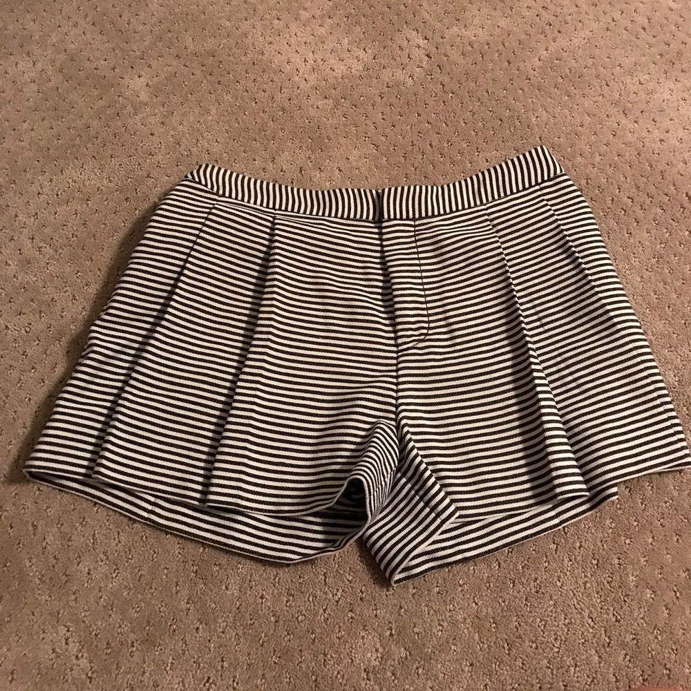 Rachel Roy black and white striped shorts