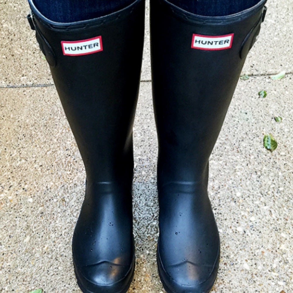 Black Hunter boots (W size 10)