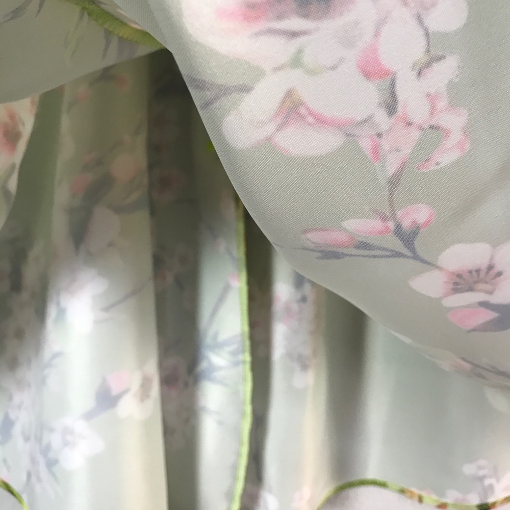Host Pick Silk Floral A Line Skirt In Green - Picture 4 of 8