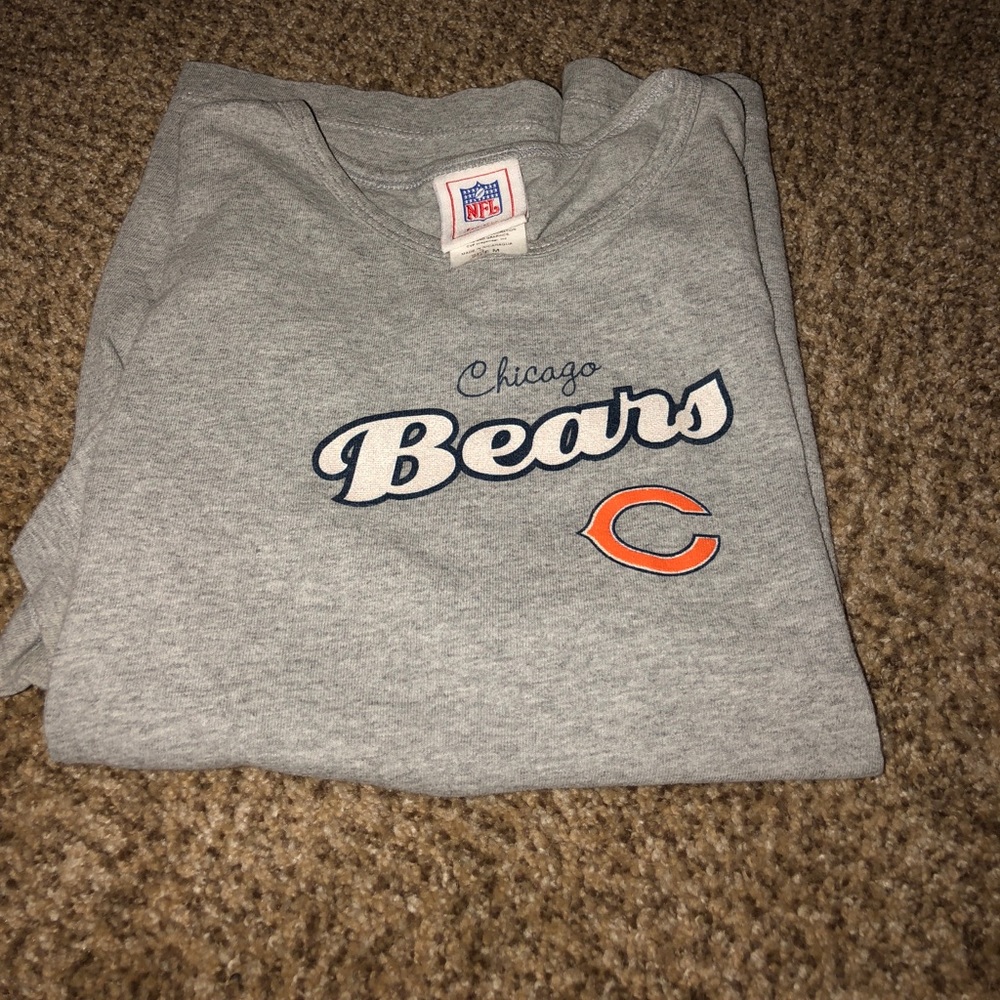 🐝Chicago Bears Gray Football T-Shirt in Medium 🐝