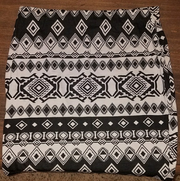 Skirt - Picture 1 of 1
