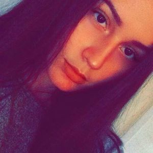 Meet your Posher, Elena