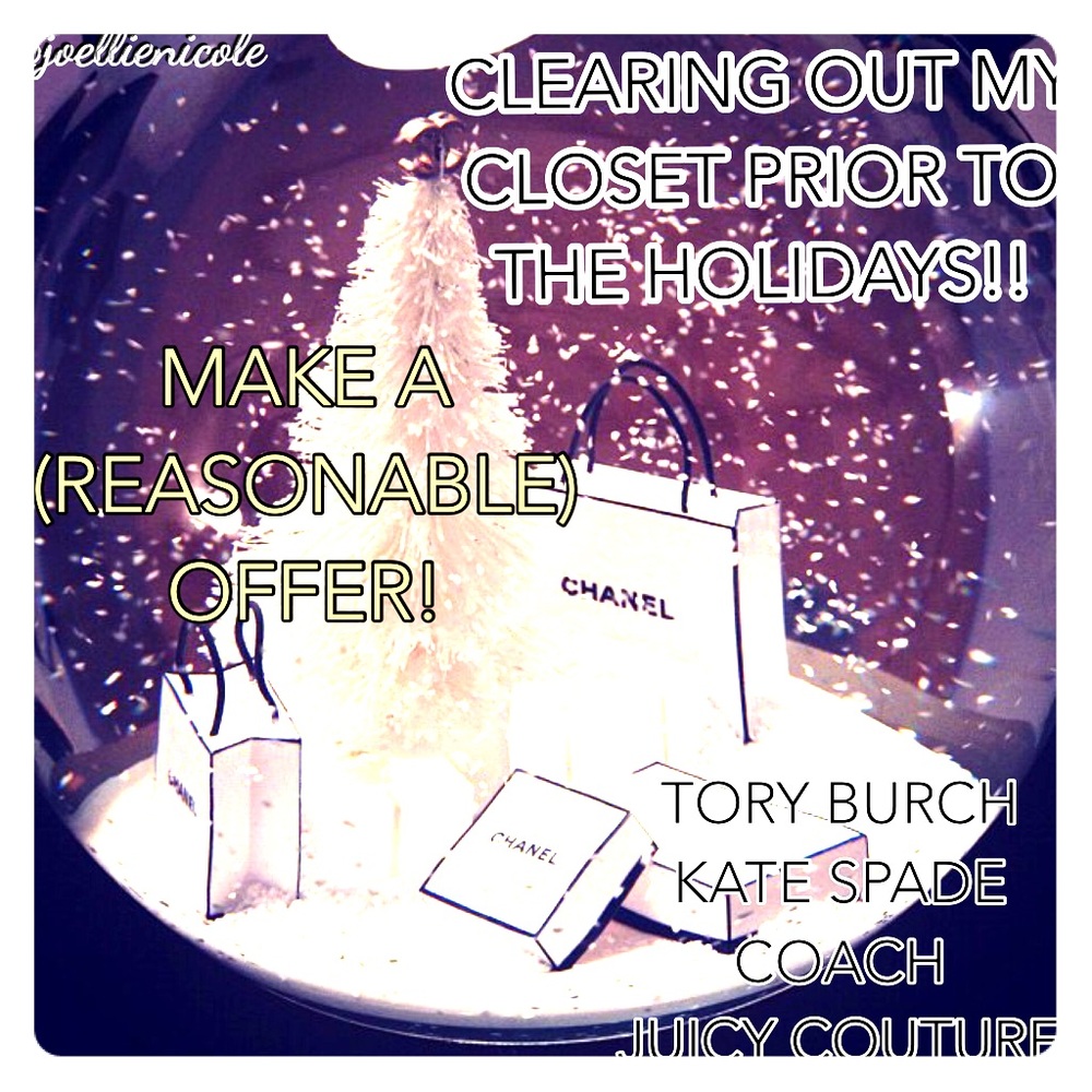 Clearing out my closet prior to the holidays!!🎄