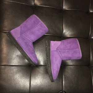 PURPLE UGGS 💜